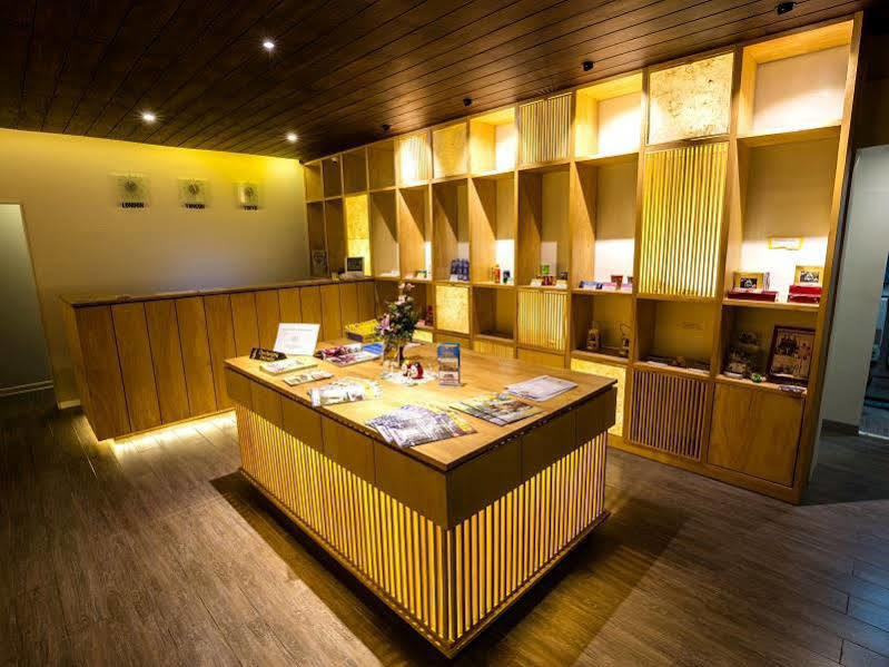 Yama Hotel & Rooftop Bar Yangon Exteriör bild